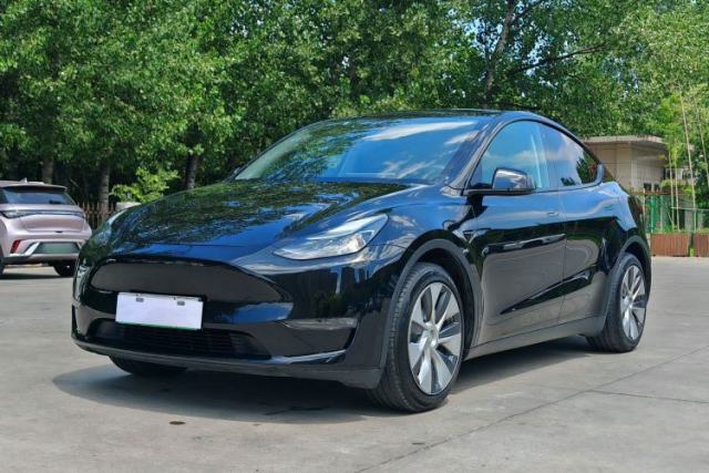 Used Tesla Model Y 2021 Standard Range Rear-Wheel Drive Version