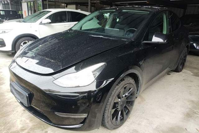Used Tesla Model Y 2021 Standard Range Rear-Wheel Drive Version
