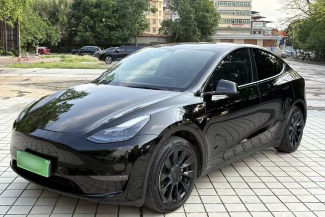 Used Tesla Model Y 2021 Standard Range Rear-Wheel Drive Version