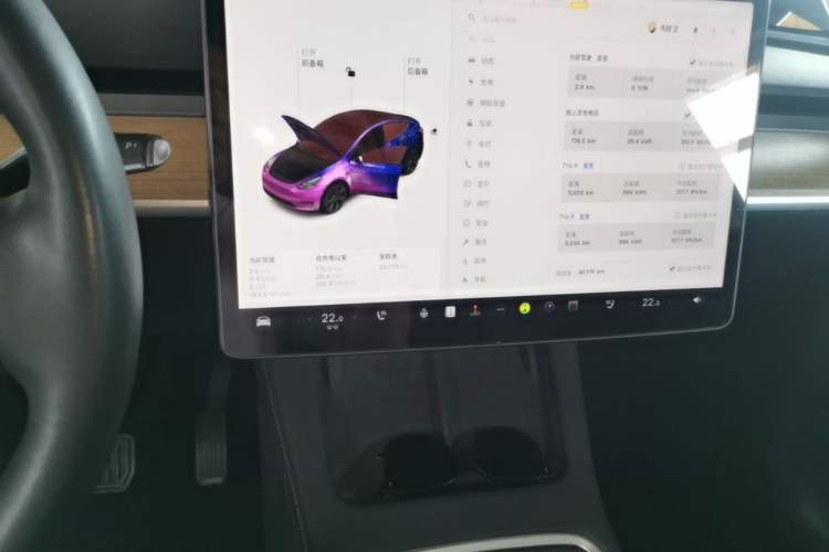 Used Tesla Model Y 2021 Standard Range Rear-Wheel Drive Version Audio And AC Panel