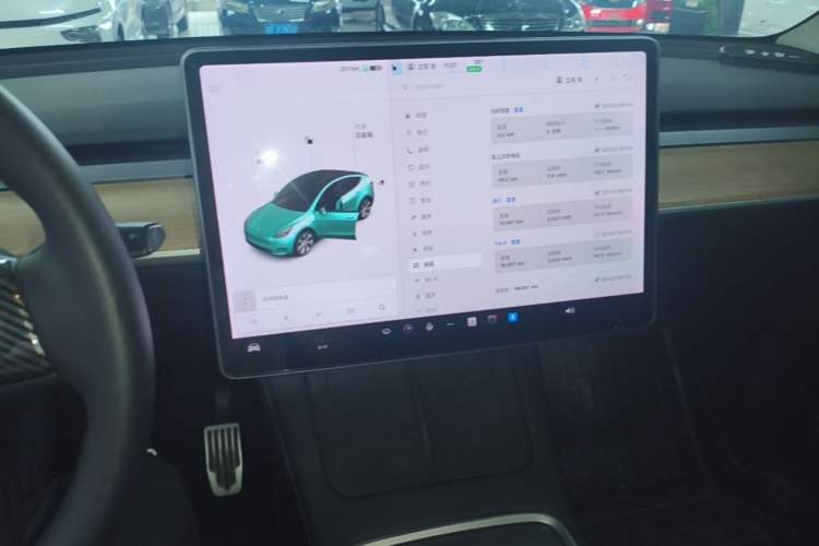 Used Tesla Model Y 2021 Standard Range Rear-Wheel Drive Version Audio And AC Panel