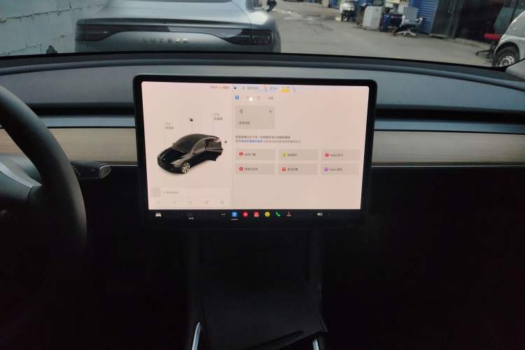 Used Tesla Model Y 2021 Long-Range All-Wheel-Drive Version 3D7 Audio And AC Panel
