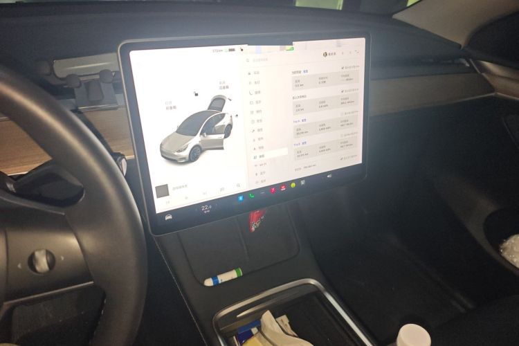 Used Tesla Model Y 2021 Standard Range Rear-Wheel Drive Version Audio And AC Panel