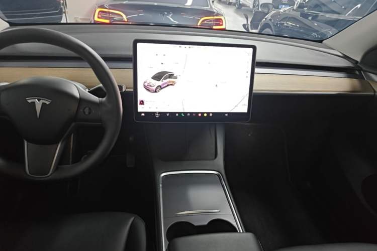 Used Tesla Model Y 2021 Long-Range All-Wheel-Drive Version 3D7 Audio And AC Panel