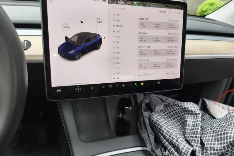 Used Tesla Model Y 2021 Standard Range Rear-Wheel Drive Version Audio And AC Panel