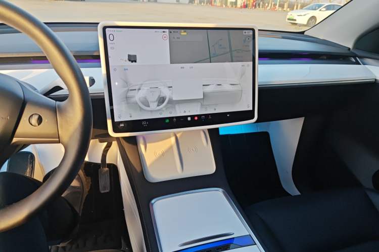 Used Tesla Model Y 2021 Long-Range All-Wheel-Drive Version 3D7 Audio And AC Panel