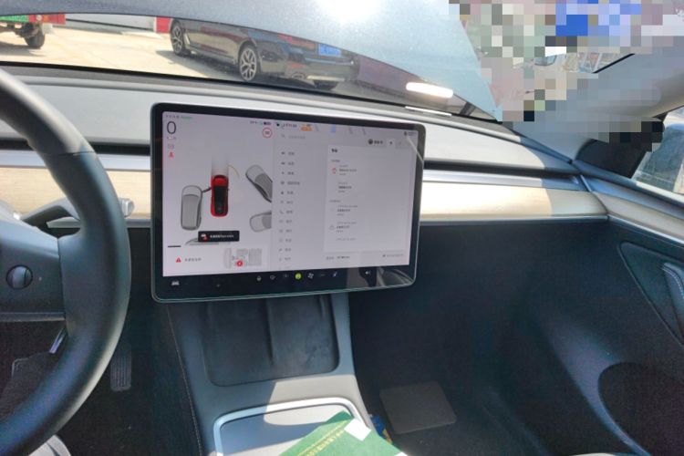 Used Tesla Model Y 2021 Standard Range Rear-Wheel Drive Version Audio And AC Panel