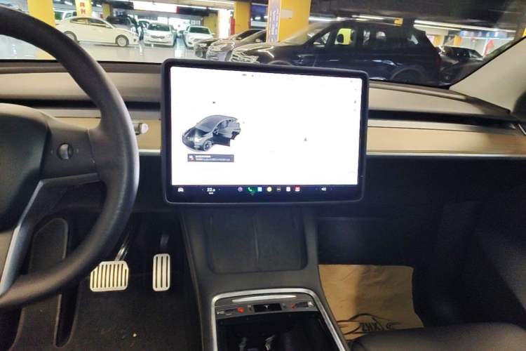 Used Tesla Model Y 2021 Long-Range All-Wheel-Drive Version 3D7 Audio And AC Panel
