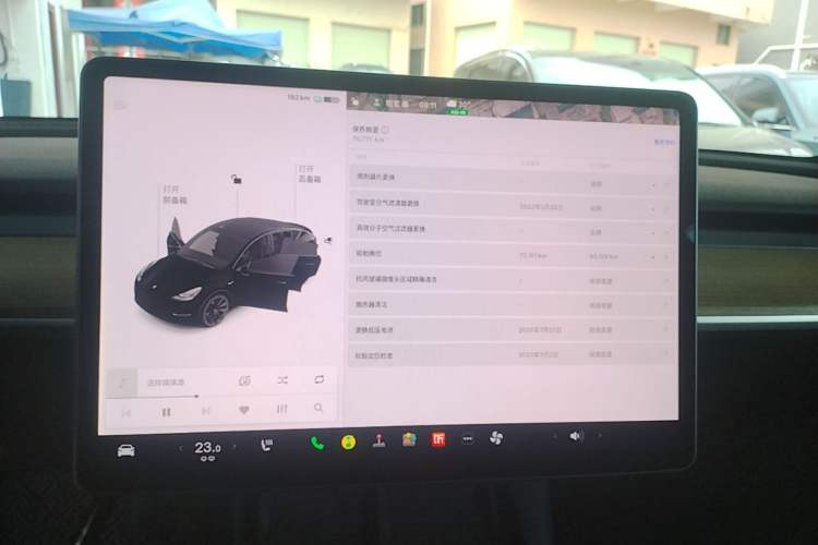 Used Tesla Model Y 2021 Standard Range Rear-Wheel Drive Version Audio And AC Panel