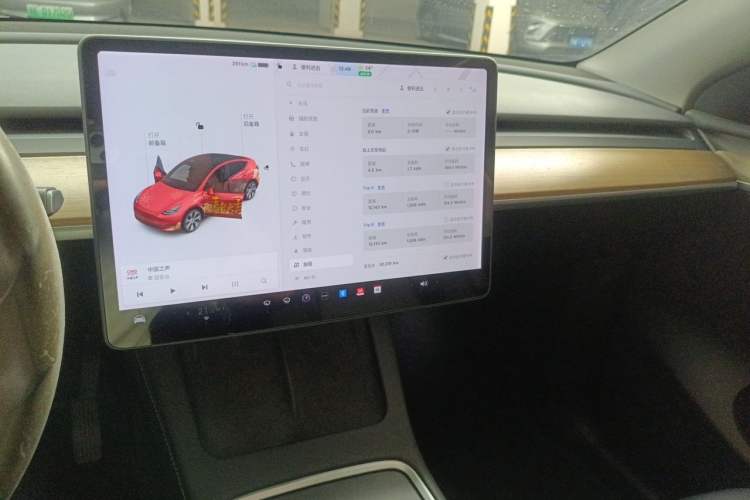 Used Tesla Model Y 2021 Standard Range Rear-Wheel Drive Version Audio And AC Panel