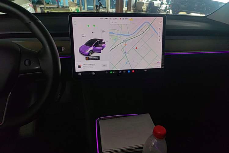 Used Tesla Model Y 2021 Standard Range Rear-Wheel Drive Version Audio And AC Panel