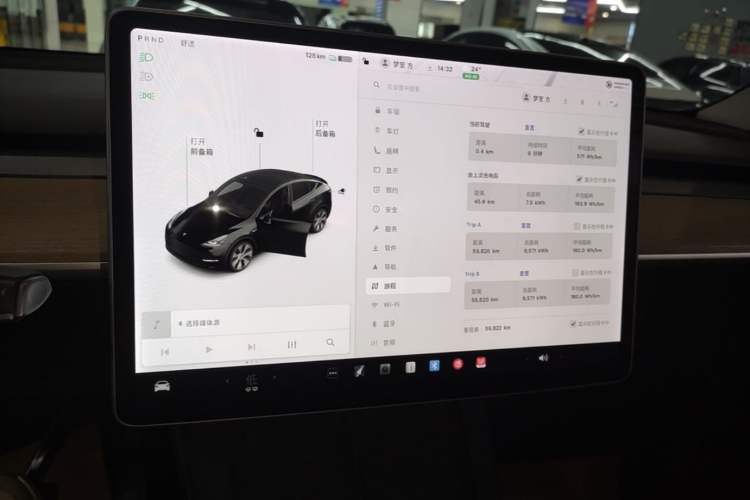 Used Tesla Model Y 2021 Long-Range All-Wheel-Drive Version 3D7 Audio And AC Panel