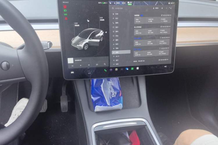 Used Tesla Model Y 2021 Long-Range All-Wheel-Drive Version Audio And AC Panel