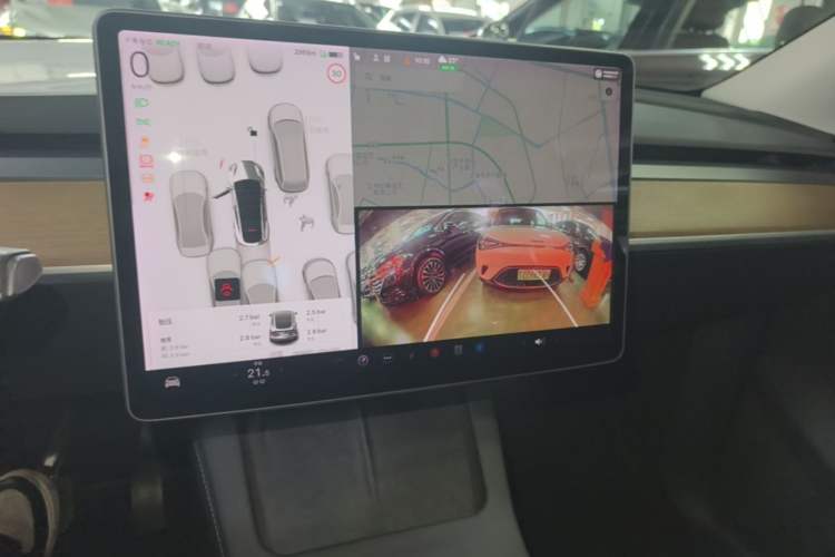 Used Tesla Model Y 2021 Long-Range All-Wheel-Drive Version Audio And AC Panel