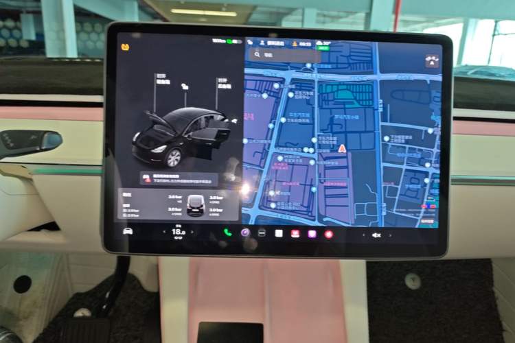 Used Tesla Model Y 2021 Standard Range Rear-Wheel Drive Version Audio And AC Panel