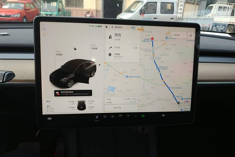Used Tesla Model Y 2021 Standard Range Rear-Wheel Drive Version Audio And AC Panel