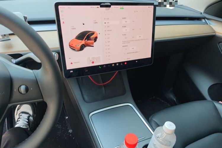 Used Tesla Model Y 2021 Standard Range Rear-Wheel Drive Version Audio And AC Panel