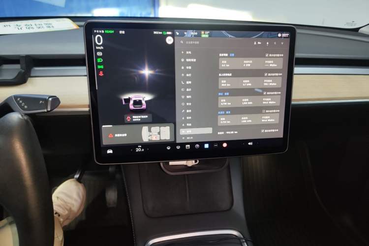 Used Tesla Model Y 2021 Long-Range All-Wheel-Drive Version 3D7 Audio And AC Panel