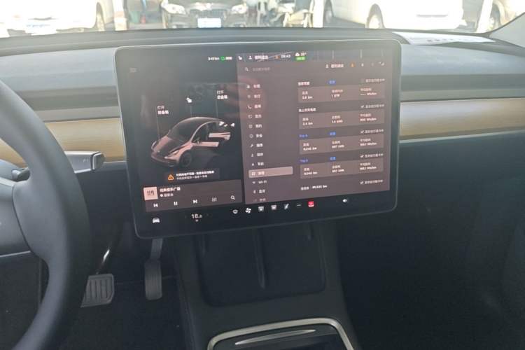 Used Tesla Model Y 2021 Standard Range Rear-Wheel Drive Version Audio And AC Panel