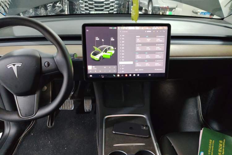 Used Tesla Model Y 2021 Standard Range Rear-Wheel Drive Version Audio And AC Panel