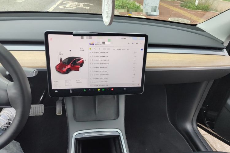 Used Tesla Model Y 2021 Standard Range Rear-Wheel Drive Version Audio And AC Panel