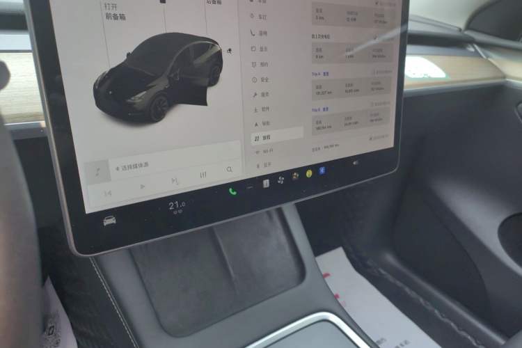 Used Tesla Model Y 2021 Standard Range Rear-Wheel Drive Version Audio And AC Panel