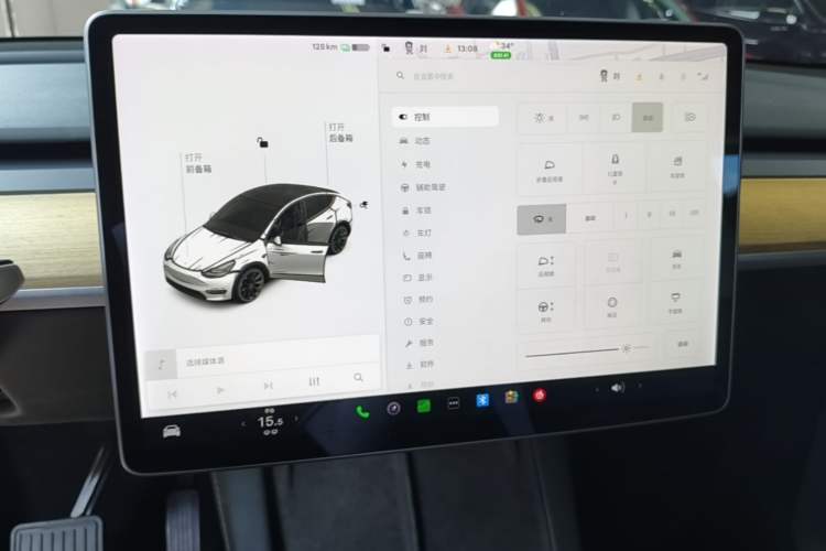 Used Tesla Model Y 2021 Standard Range Rear-Wheel Drive Version Audio And AC Panel