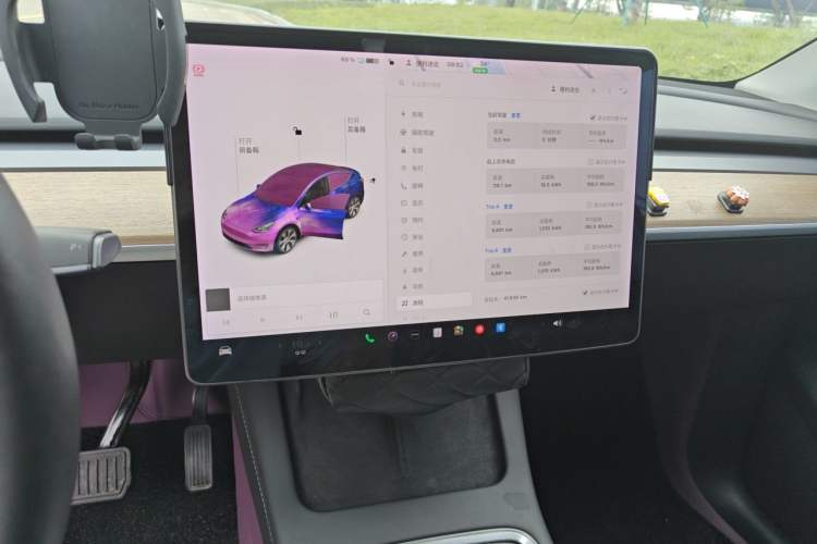 Used Tesla Model Y 2021 Long-Range All-Wheel-Drive Version Audio And AC Panel