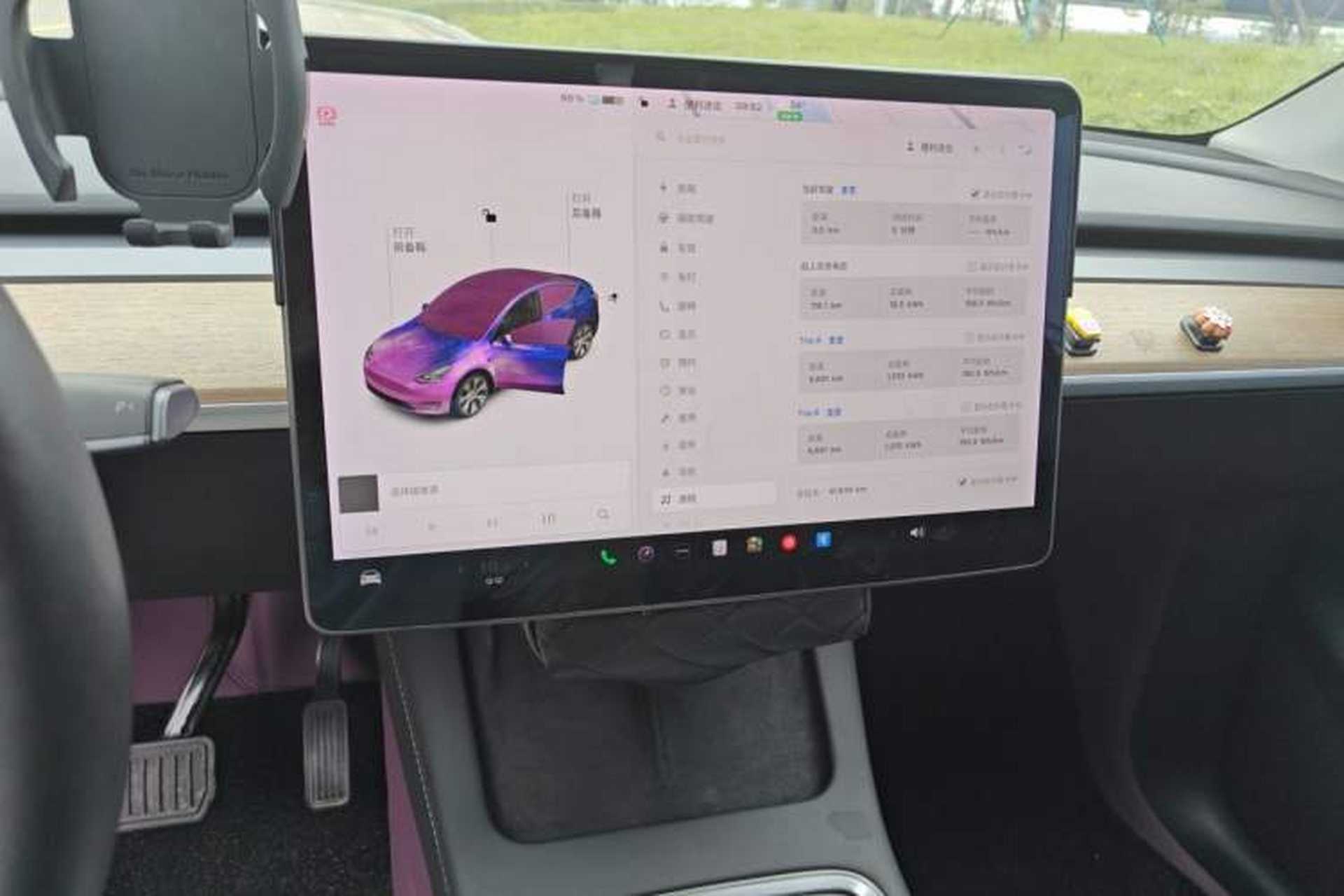 Used Tesla Model Y 2021 Long-Range All-Wheel-Drive Version Audio And AC Panel