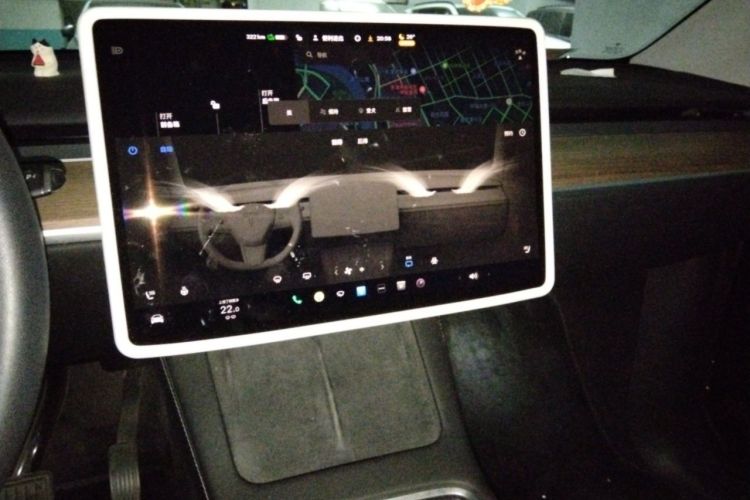 Used Tesla Model Y 2021 Standard Range Rear-Wheel Drive Version Audio And AC Panel