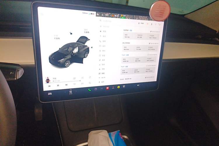 Used Tesla Model Y 2021 Standard Range Rear-Wheel Drive Version Audio And AC Panel