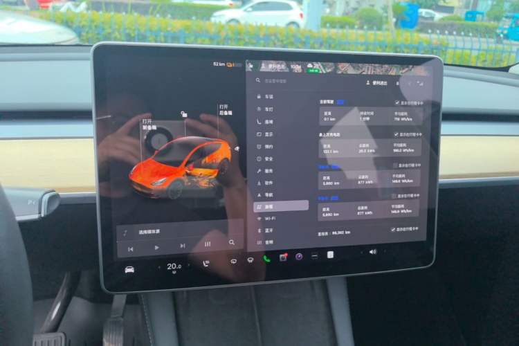 Used Tesla Model Y 2021 Standard Range Rear-Wheel Drive Version Audio And AC Panel