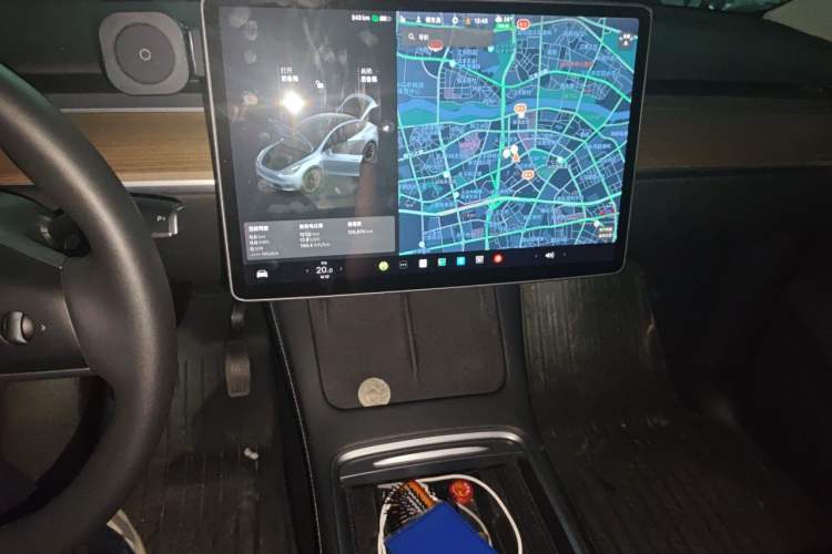 Used Tesla Model Y 2021 Standard Range Rear-Wheel Drive Version Audio And AC Panel