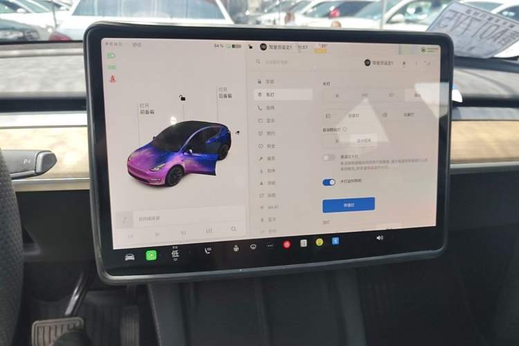 Used Tesla Model Y 2021 Standard Range Rear-Wheel Drive Version Audio And AC Panel