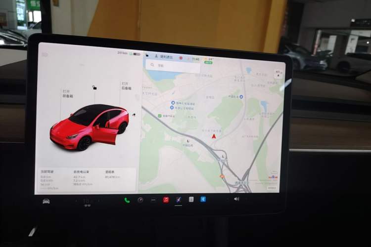 Used Tesla Model Y 2021 Long-Range All-Wheel-Drive Version Audio And AC Panel