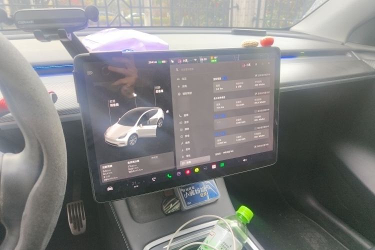 Used Tesla Model Y 2021 Standard Range Rear-Wheel Drive Version Audio And AC Panel