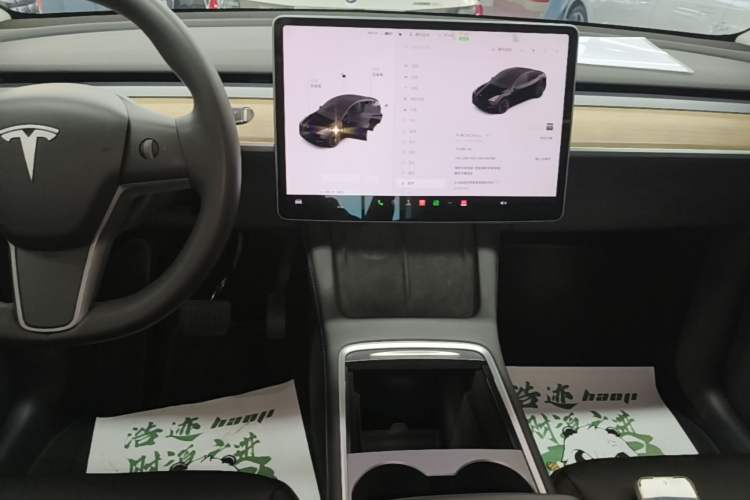 Used Tesla Model Y 2021 Standard Range Rear-Wheel Drive Version Audio And AC Panel