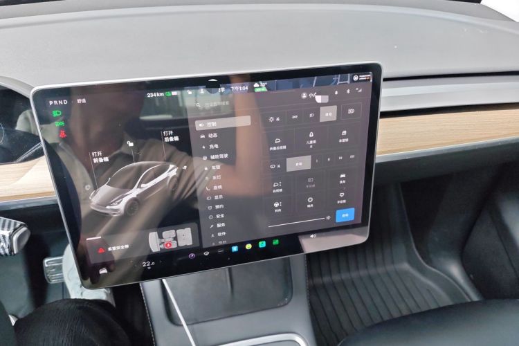 Used Tesla Model Y 2021 Standard Range Rear-Wheel Drive Version Audio And AC Panel