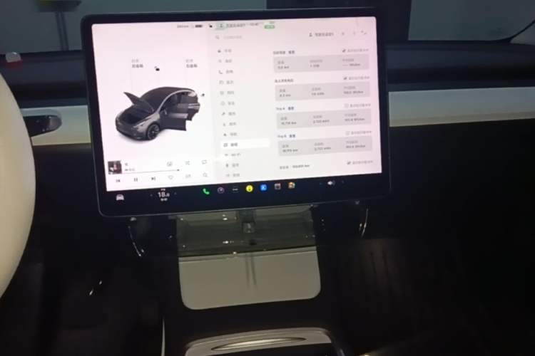Used Tesla Model Y 2021 Standard Range Rear-Wheel Drive Version Audio And AC Panel