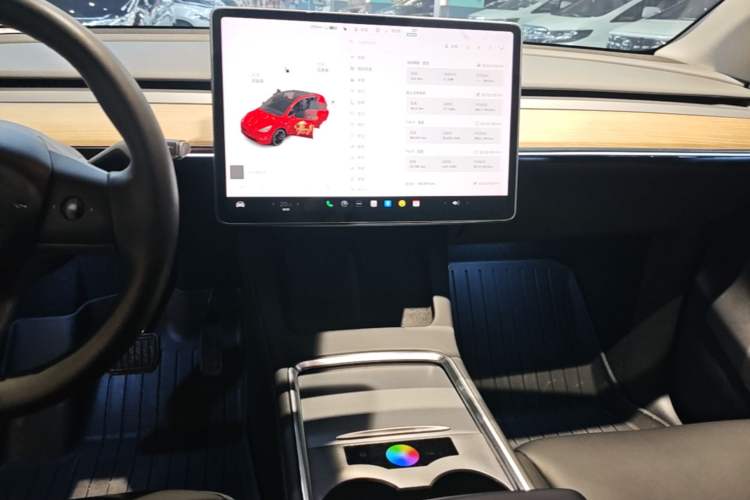 Used Tesla Model Y 2021 Standard Range Rear-Wheel Drive Version Audio And AC Panel