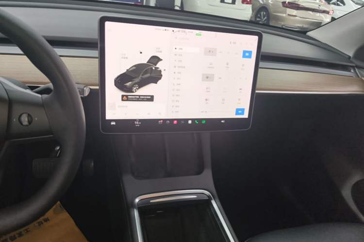Used Tesla Model Y 2021 Long-Range All-Wheel-Drive Version Audio And AC Panel