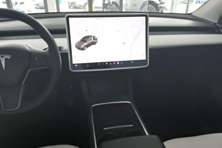 Used Tesla Model Y 2021 Standard Range Rear-Wheel Drive Version Audio And AC Panel