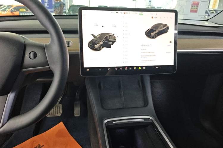 Used Tesla Model Y 2021 Standard Range Rear-Wheel Drive Version Audio And AC Panel