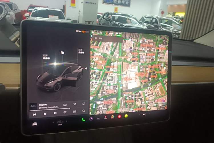 Used Tesla Model Y 2021 Revised Version 2 Long-Range All-Wheel-Drive Edition Audio And AC Panel
