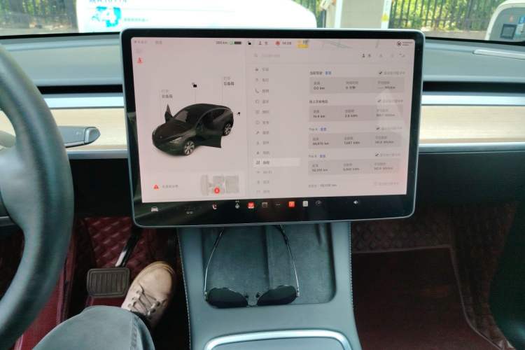 Used Tesla Model Y 2021 Standard Range Rear-Wheel Drive Version Audio And AC Panel