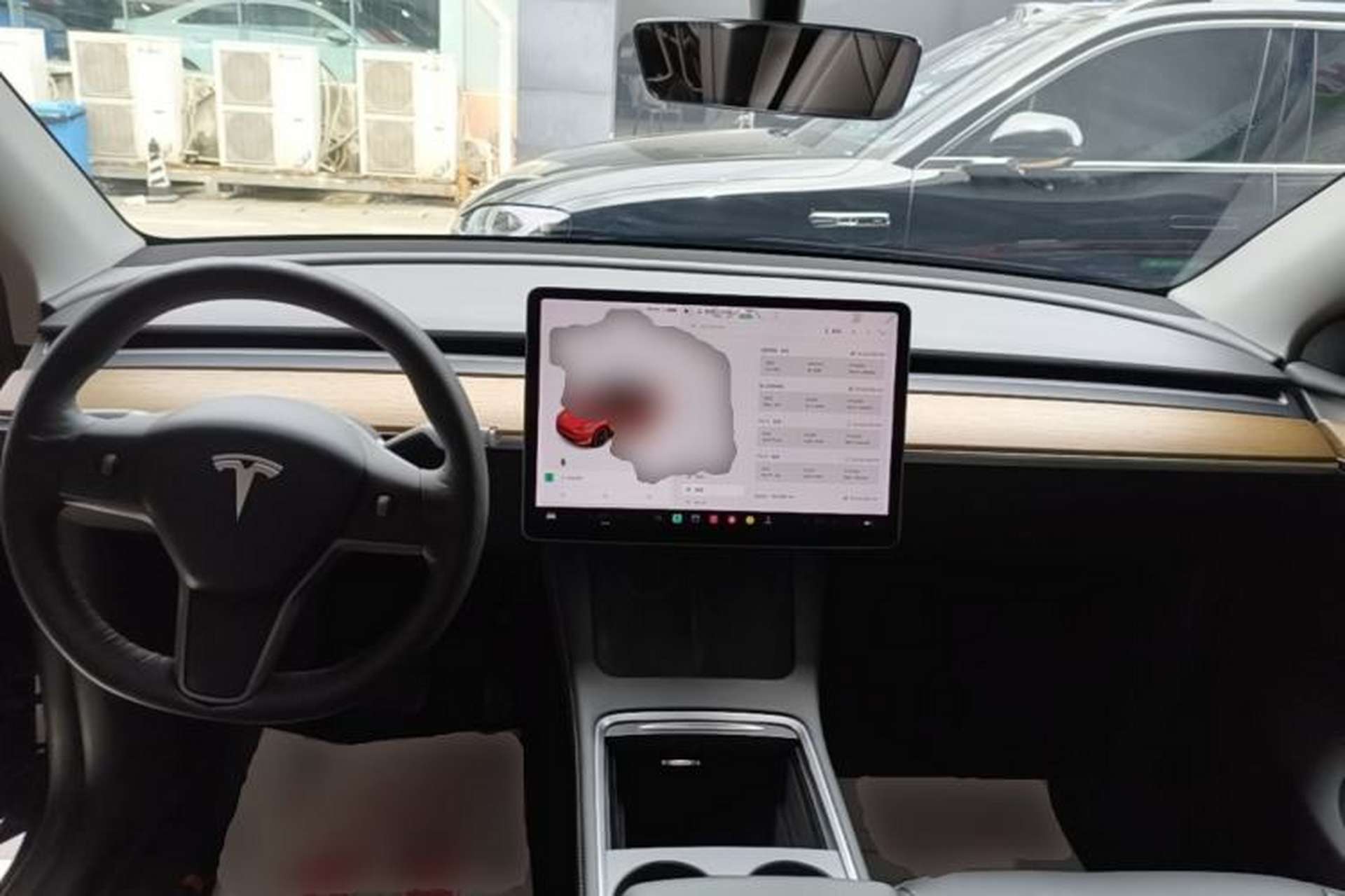 Used Tesla Model Y 2021 Long-Range All-Wheel-Drive Version Center Console