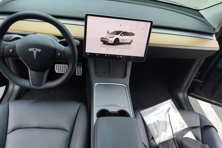 Used Tesla Model Y 2021 Performance High-Performance All-Wheel-Drive Version Center Console