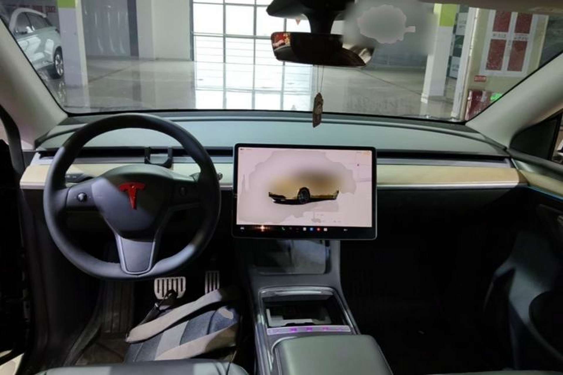 Used Tesla Model Y 2021 Performance High-Performance All-Wheel-Drive Version Center Console
