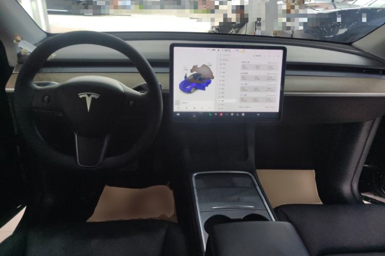Used Tesla Model Y 2021 Long-Range All-Wheel-Drive Version Center Console