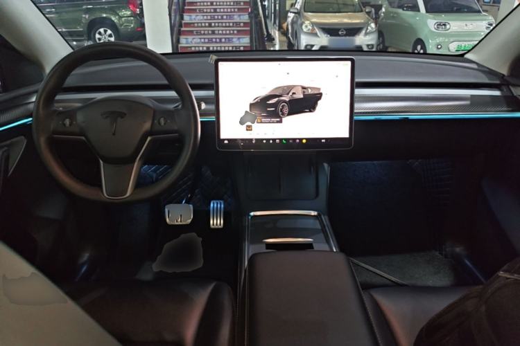 Used Tesla Model Y 2021 Performance High-Performance All-Wheel-Drive Version Center Console